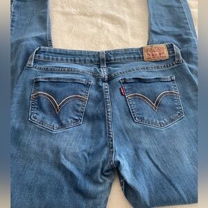 Levi’s 535 Super Skinny Jeans